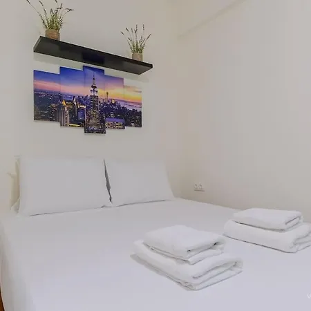Comfort Loft, 1' Walk To Ippokratio Hospital