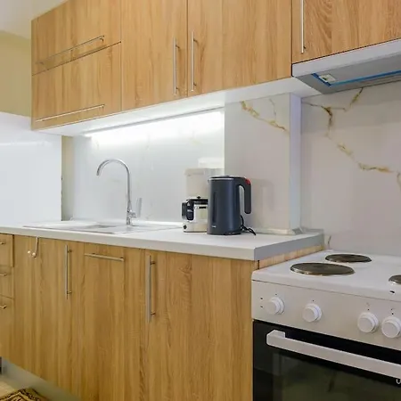 Apartment Comfort Loft, 1' Walk To Ippokratio Hospital